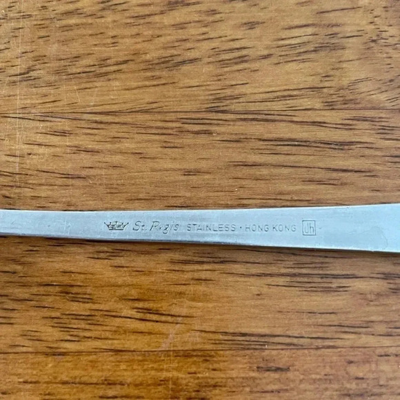 Vintage St. Regis Stainless Flatware Dinner Spoon Rose Leaves Floral Cottage - Picture 11 of 12